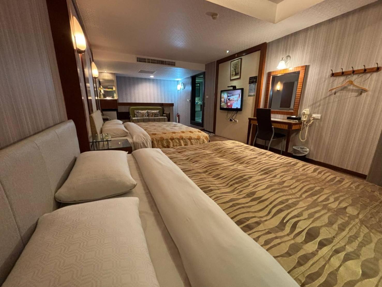 كاوشيونغ Hua Xiang Motel - Da Chang المظهر الخارجي الصورة