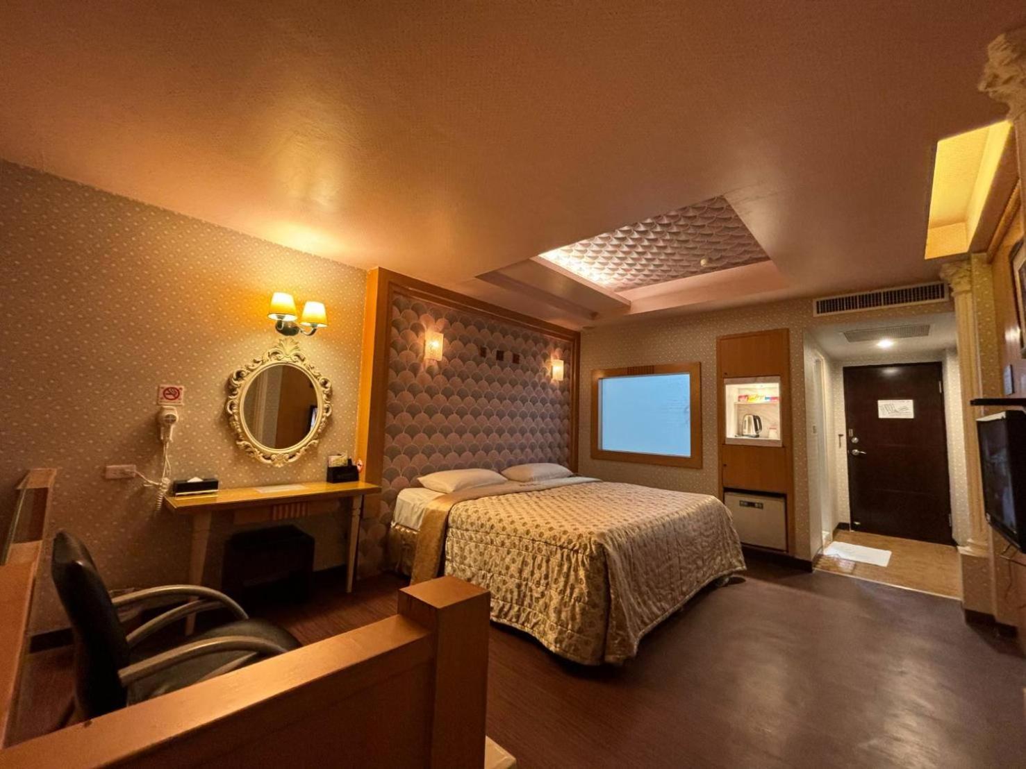 كاوشيونغ Hua Xiang Motel - Da Chang المظهر الخارجي الصورة