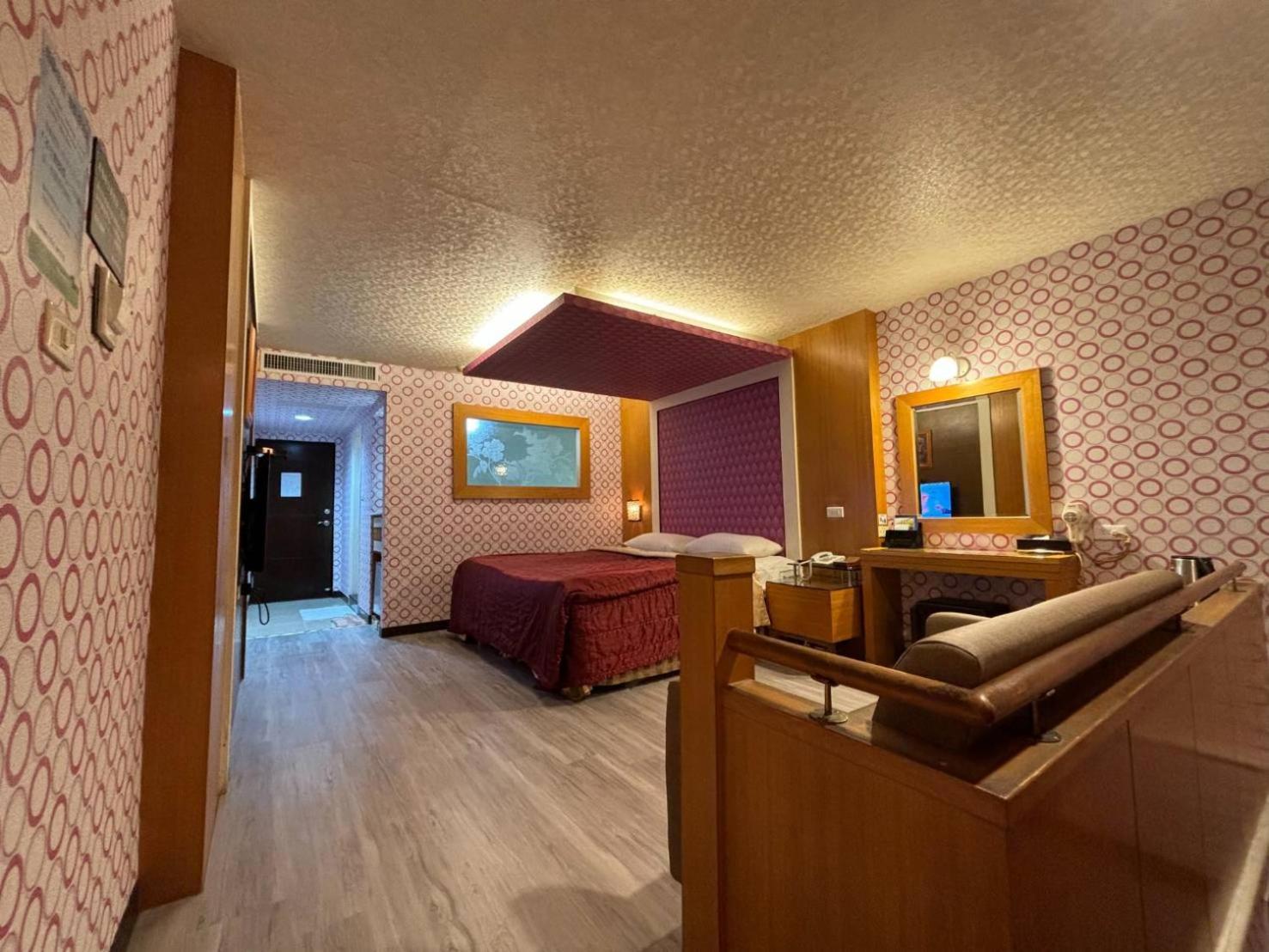 كاوشيونغ Hua Xiang Motel - Da Chang المظهر الخارجي الصورة